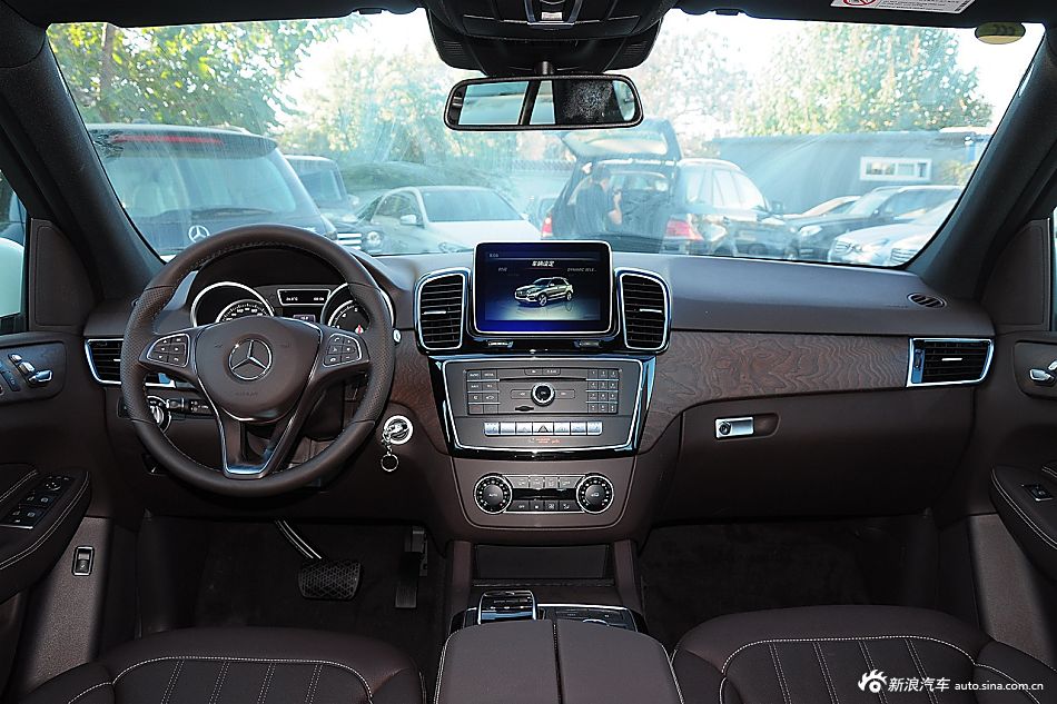 2015款奔驰GLE级 400 4MATIC