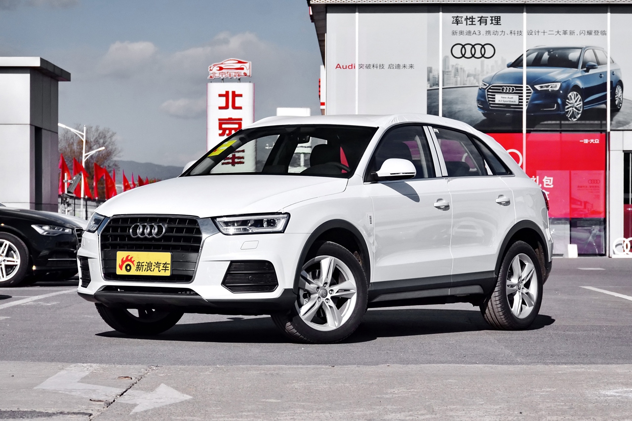 车型对对碰:2018款奥迪Q3 VS 2017款QX30之内饰配置