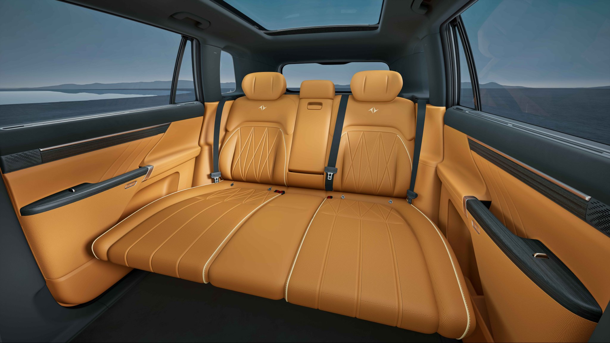 2024广州车展:东风奕派eπ008五座版售20.66万起