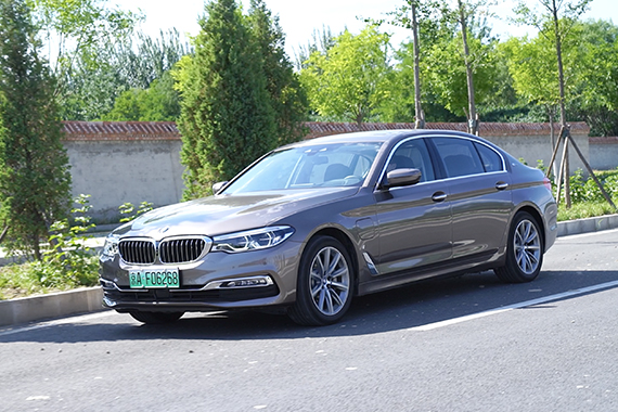 视频：免购置税又享补贴 BMW 530Le到底值不值？