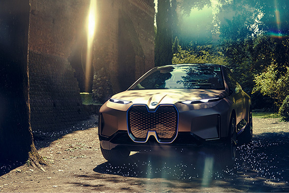 次时代的交通方式 BMW Vision iNEXT宝马的科技旗舰