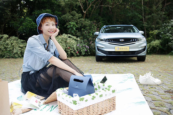 找到奶爸哄娃的必备技能 试驾吉利嘉际 | 爽爽侃车