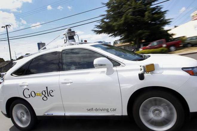 谷歌无人驾驶车因开得太慢被加州警察拦停
