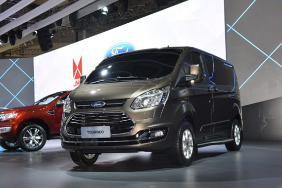 广州车展探馆：福特Tourneo定名途睿欧
