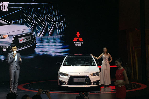 新翼神黑白复刻版在广州车展正式亮相