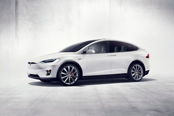 特斯拉Model X SUV美国开售 起价8万美元