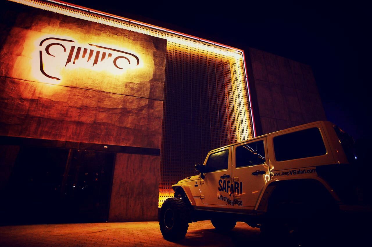 中国最酷Jeep城市展厅参观