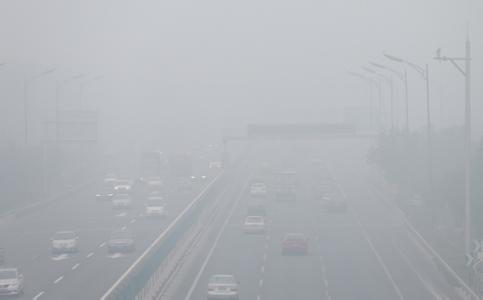 环保部:北京广州深圳首要污染来源是机动车