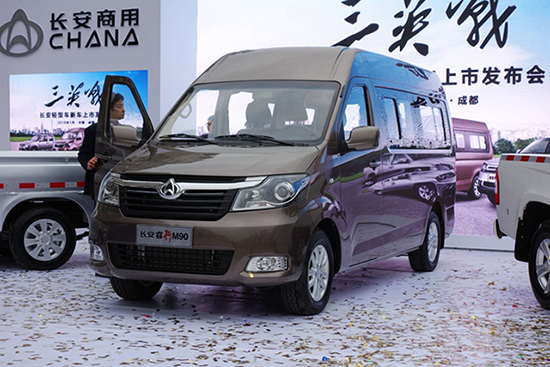长安轻型车睿行M90/神骐F50/神骐F30上市