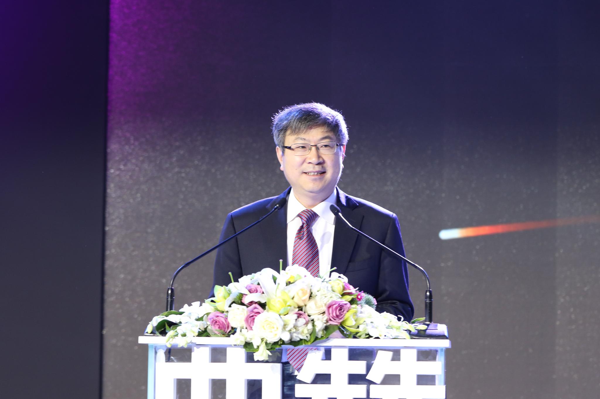 尹同跃:下个技术高点在无人驾驶和智能汽车