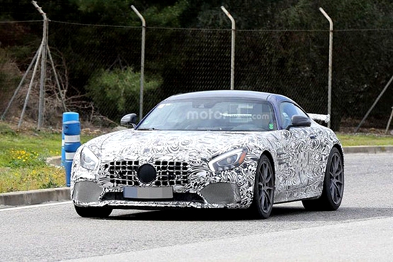 梅赛德斯-AMG GT R谍照曝光 或6月首发