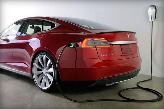 特斯拉背后的危机 人均绩效垫底