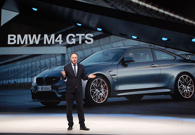 宝马拿什么巩固高端新能源车市场地位？