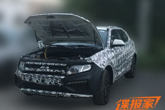定位中型SUV 疑似众泰大迈X7谍照曝光