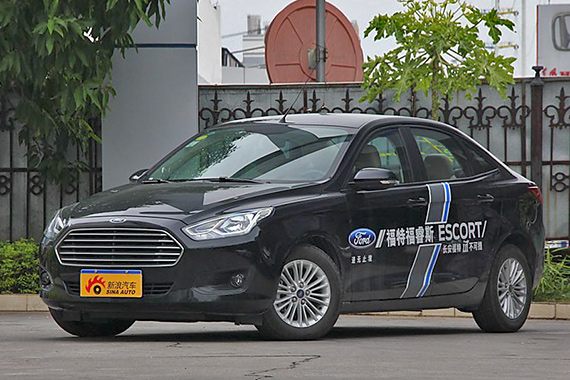 10万元三厢居家车哪家强？