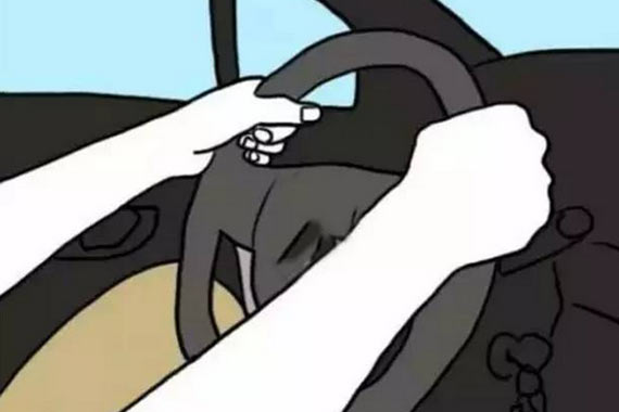 握方向盘的姿势暴露了性格，你是哪一种？