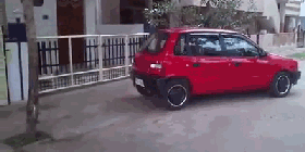 视频：这个倒车入库很有亮点！发现了吗？