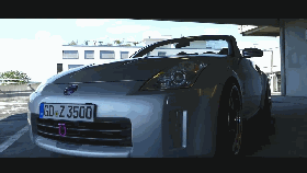 视频：长腿美女性感擦车！日产305Z更闪亮