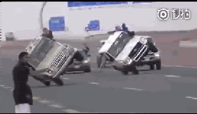 视频：据说印度的科目三这样考试！