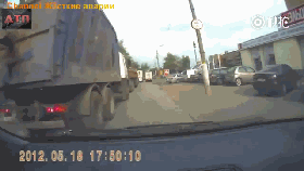 视频：粗心大意的妈妈！差之毫厘的事故