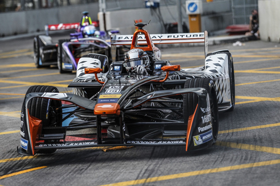 FE重燃战火 FF龙之队上演“极”度激情