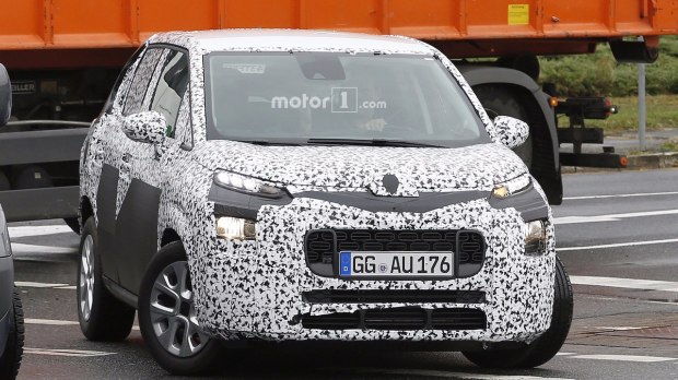 或2017年3月首发 新雪铁龙C3毕加索谍照 