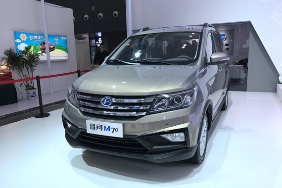 预计售价6-8万元 昌河M70正式首发亮相