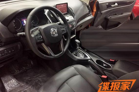 翻版风神AX5 东风风度MX3内饰首次曝光