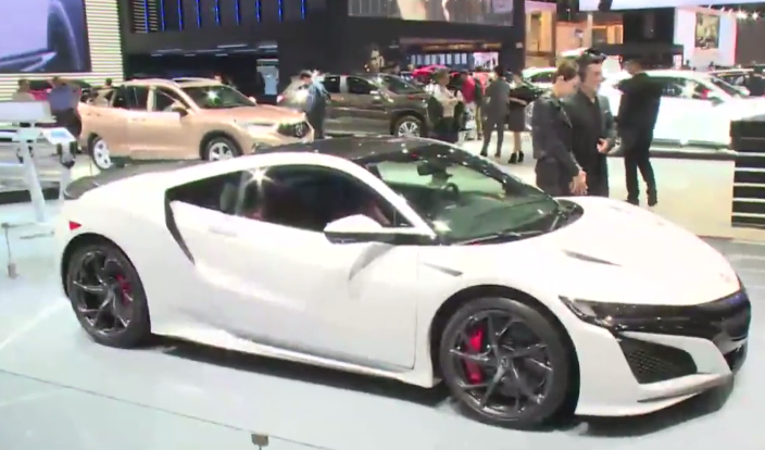 视频：上海车展之讴歌压轴跑车