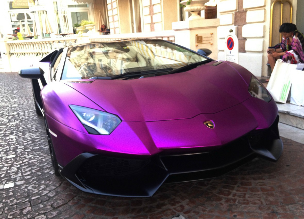 车除了贵且一定要骚——紫魅大牛