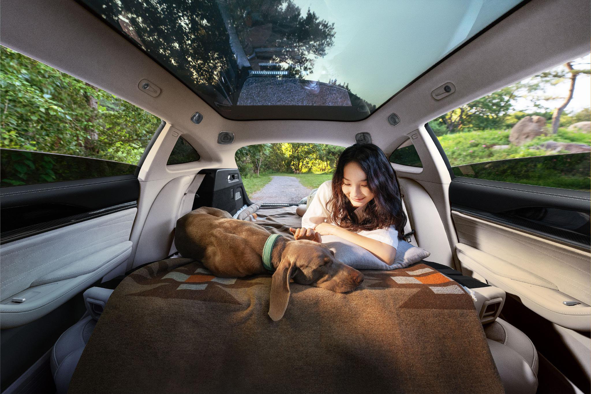 哪吒S猎装正式上市 售价15.99-20.99万元