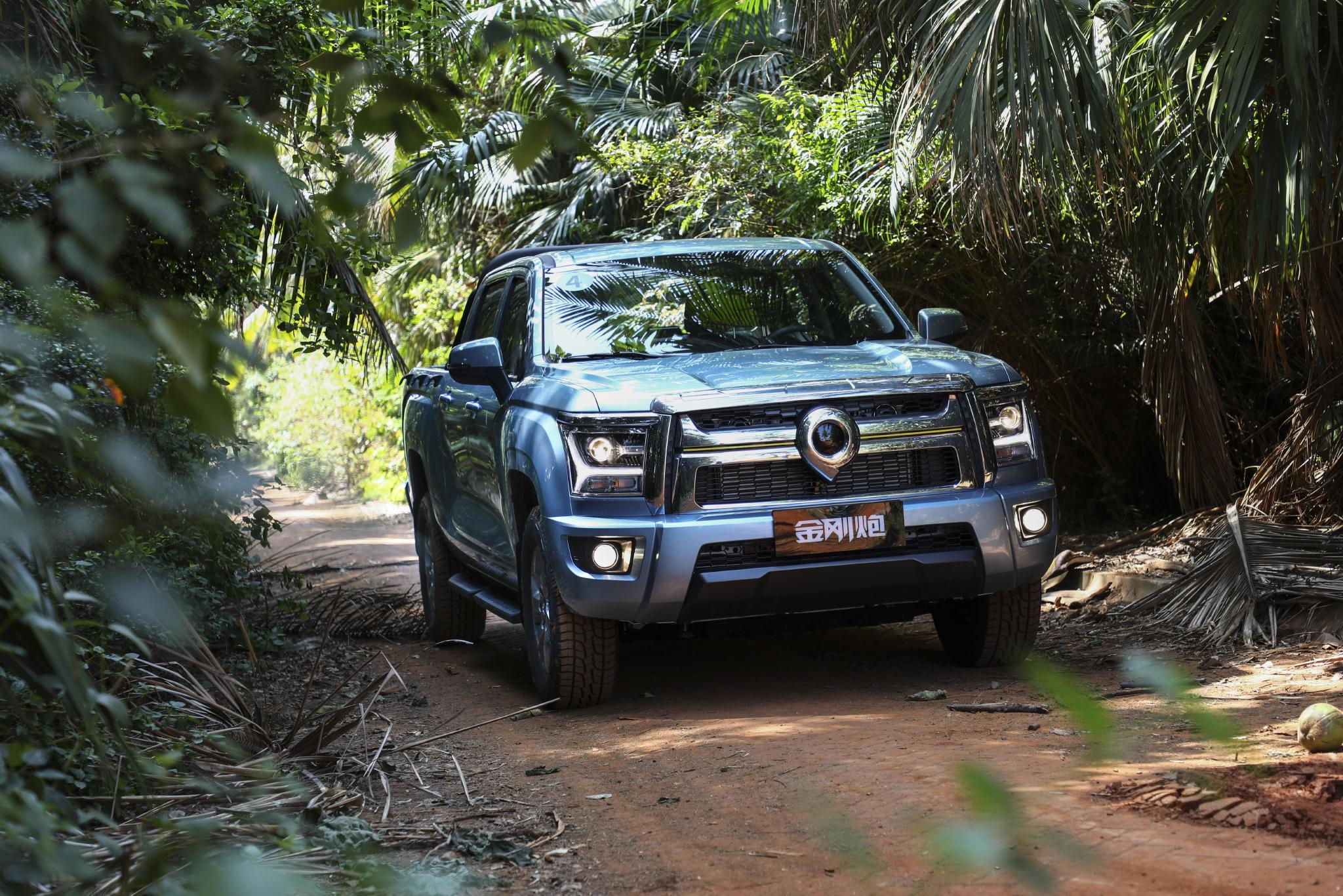 硬汉也要柔情 试驾金刚炮AT车型