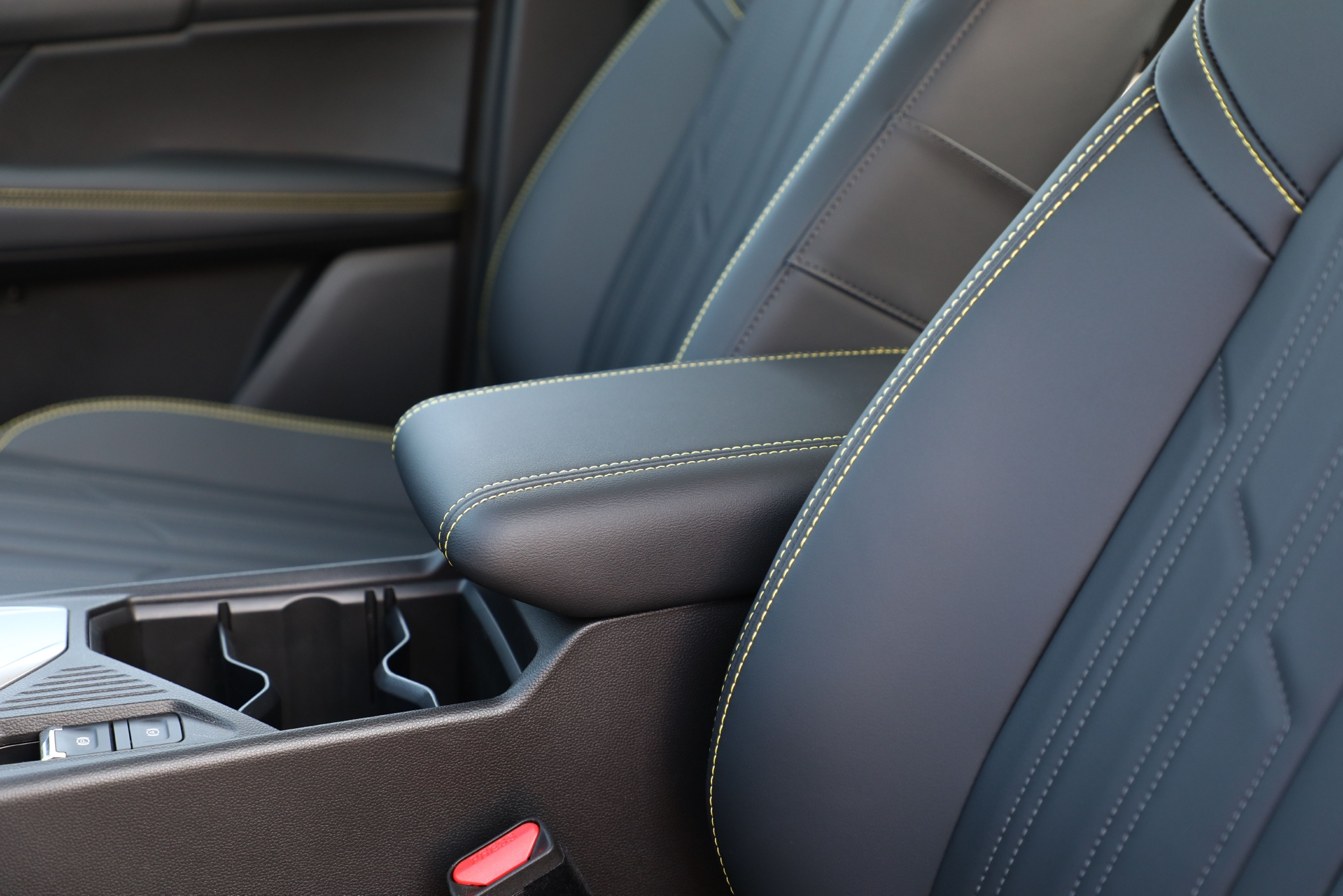 硬汉也要柔情 试驾金刚炮AT车型