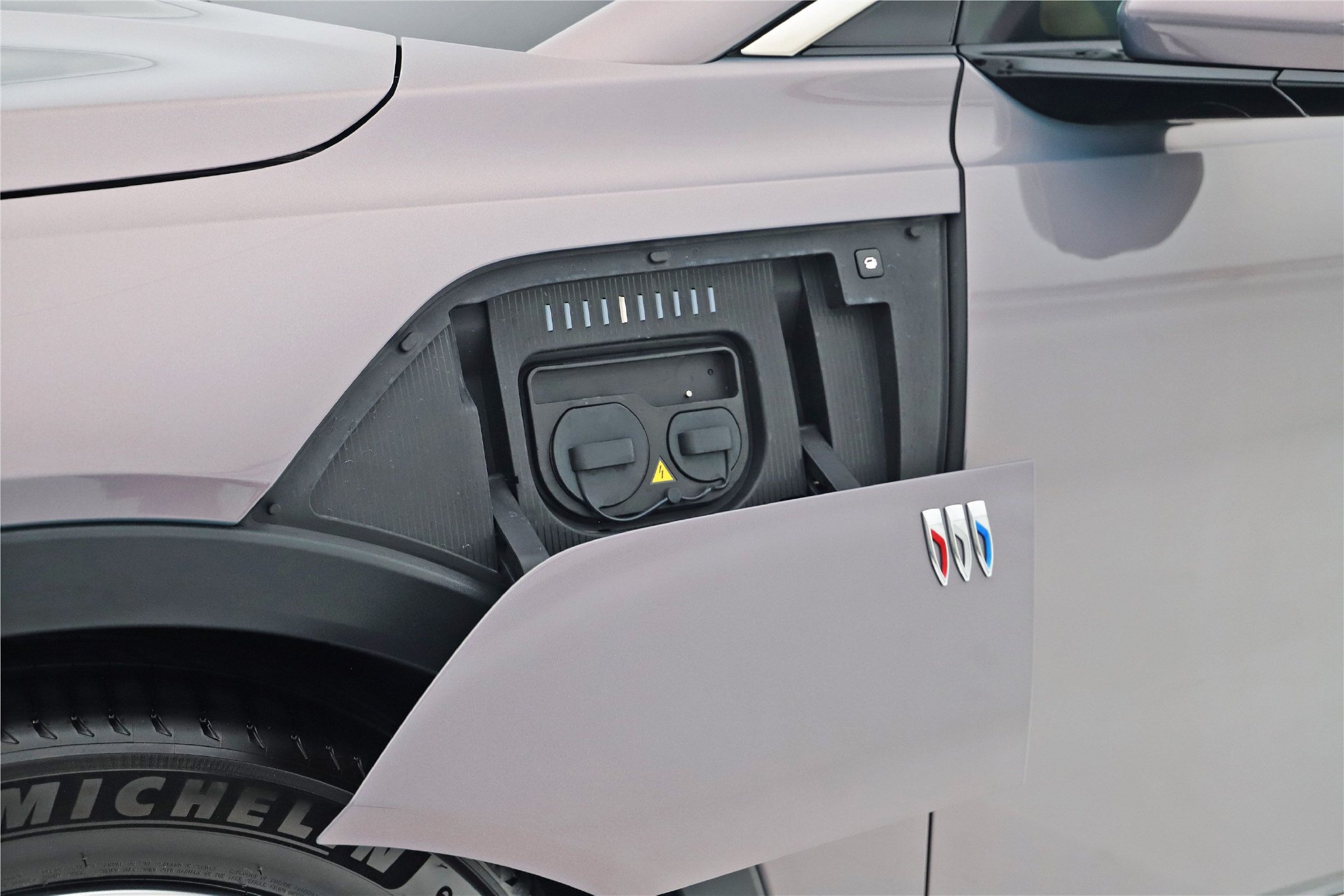 这回对味儿了! 静态体验别克E4