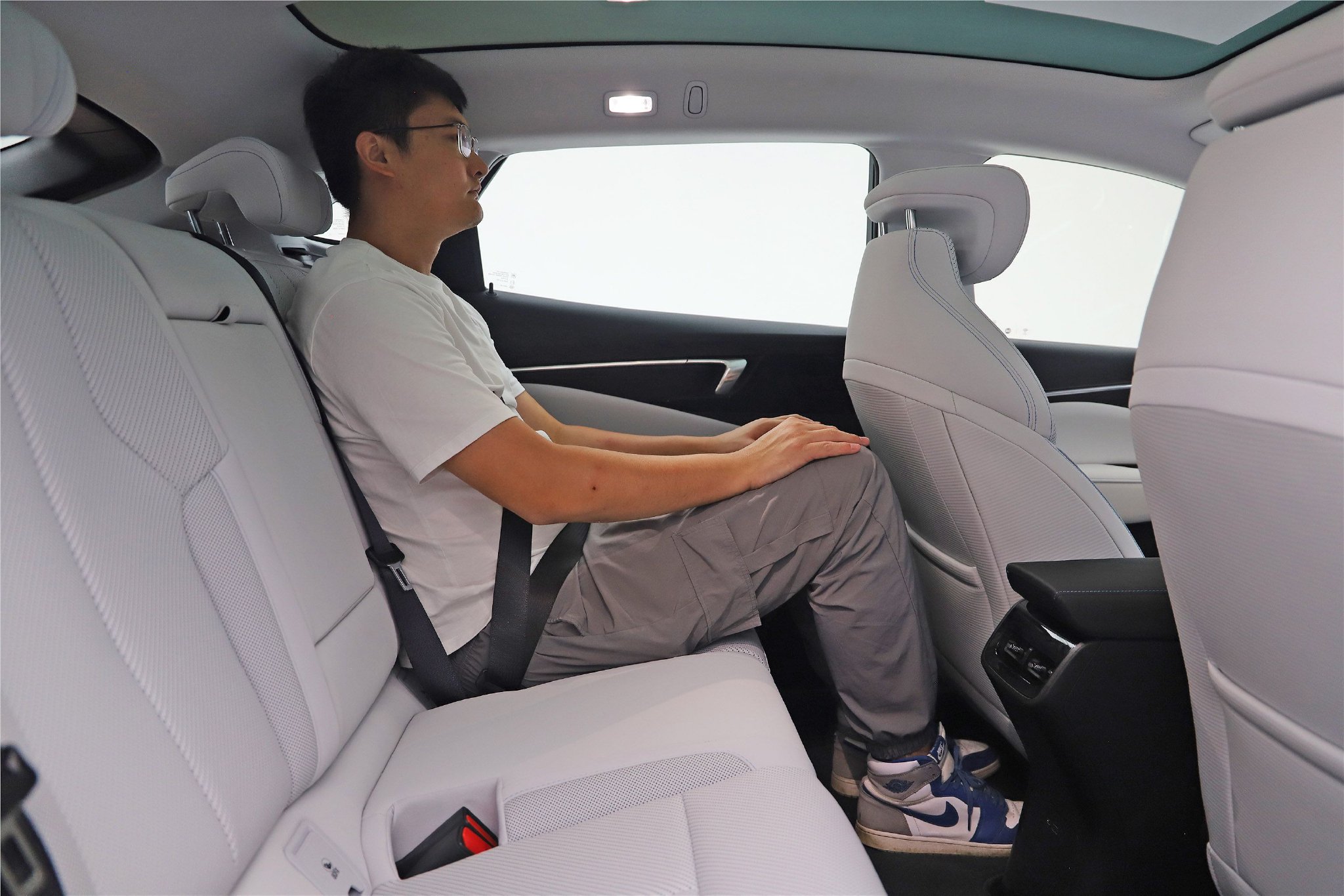 这回对味儿了! 静态体验别克E4