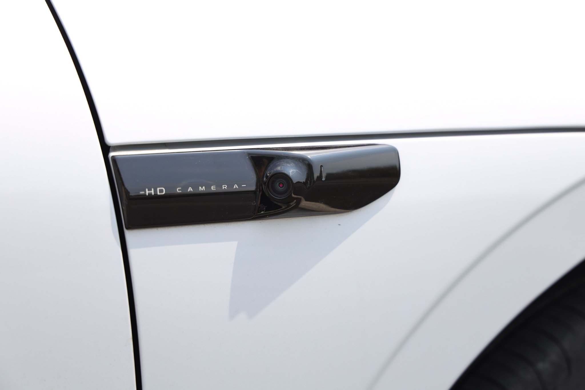 环境感知摄像头