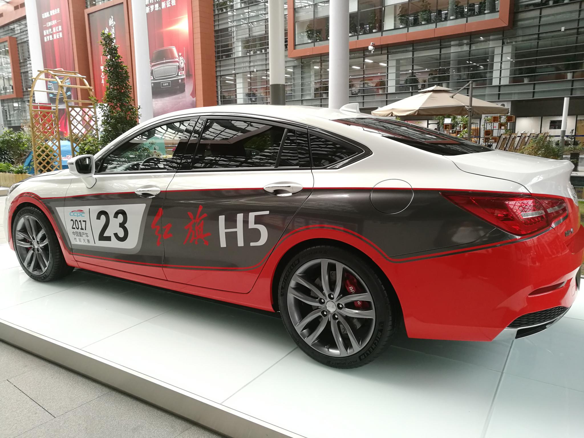 红旗品牌已过一甲子 徐留平改革的大旗将继续挥向何方？