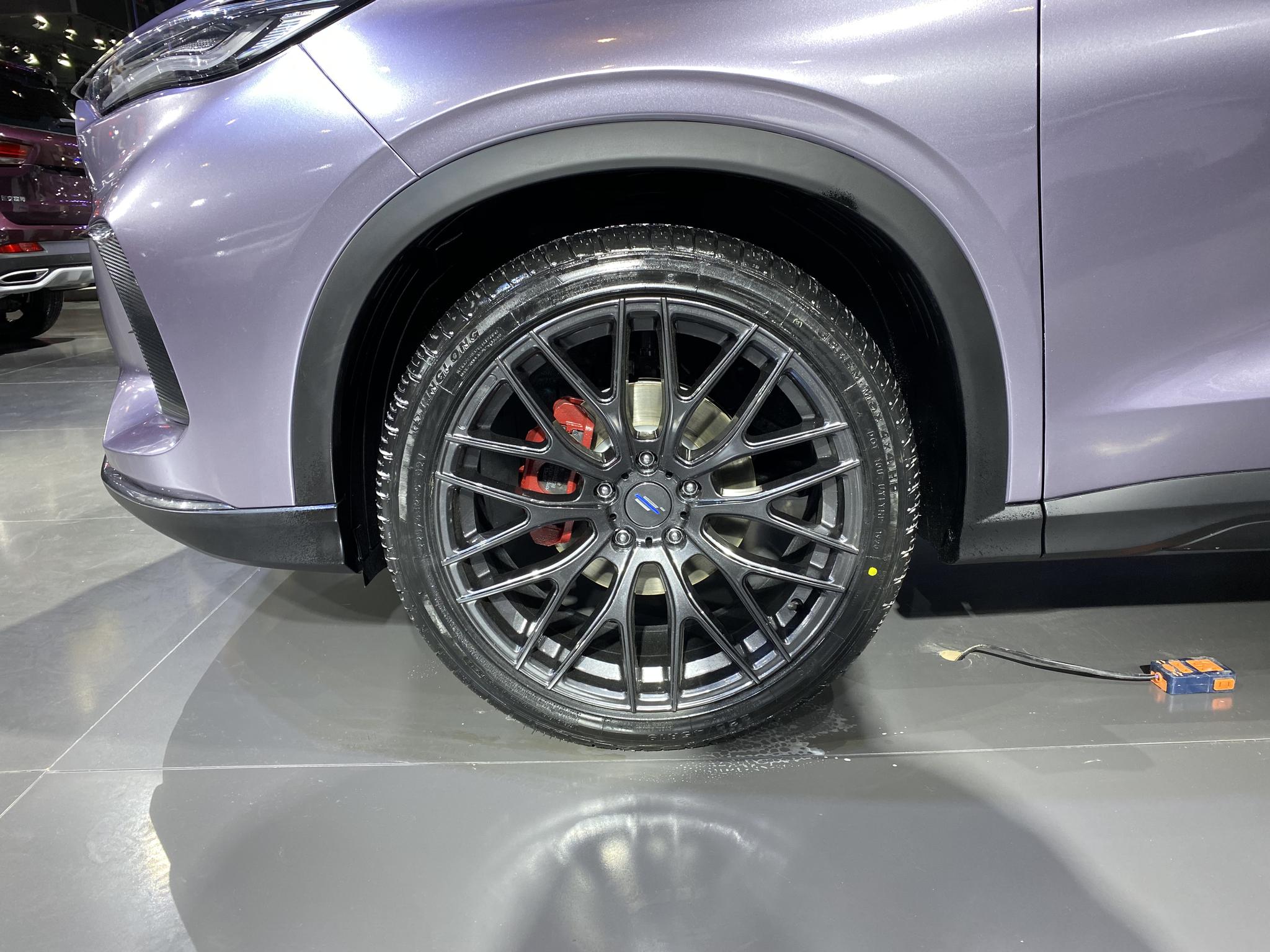 2020成都车展:长安全新欧尚X5亮相