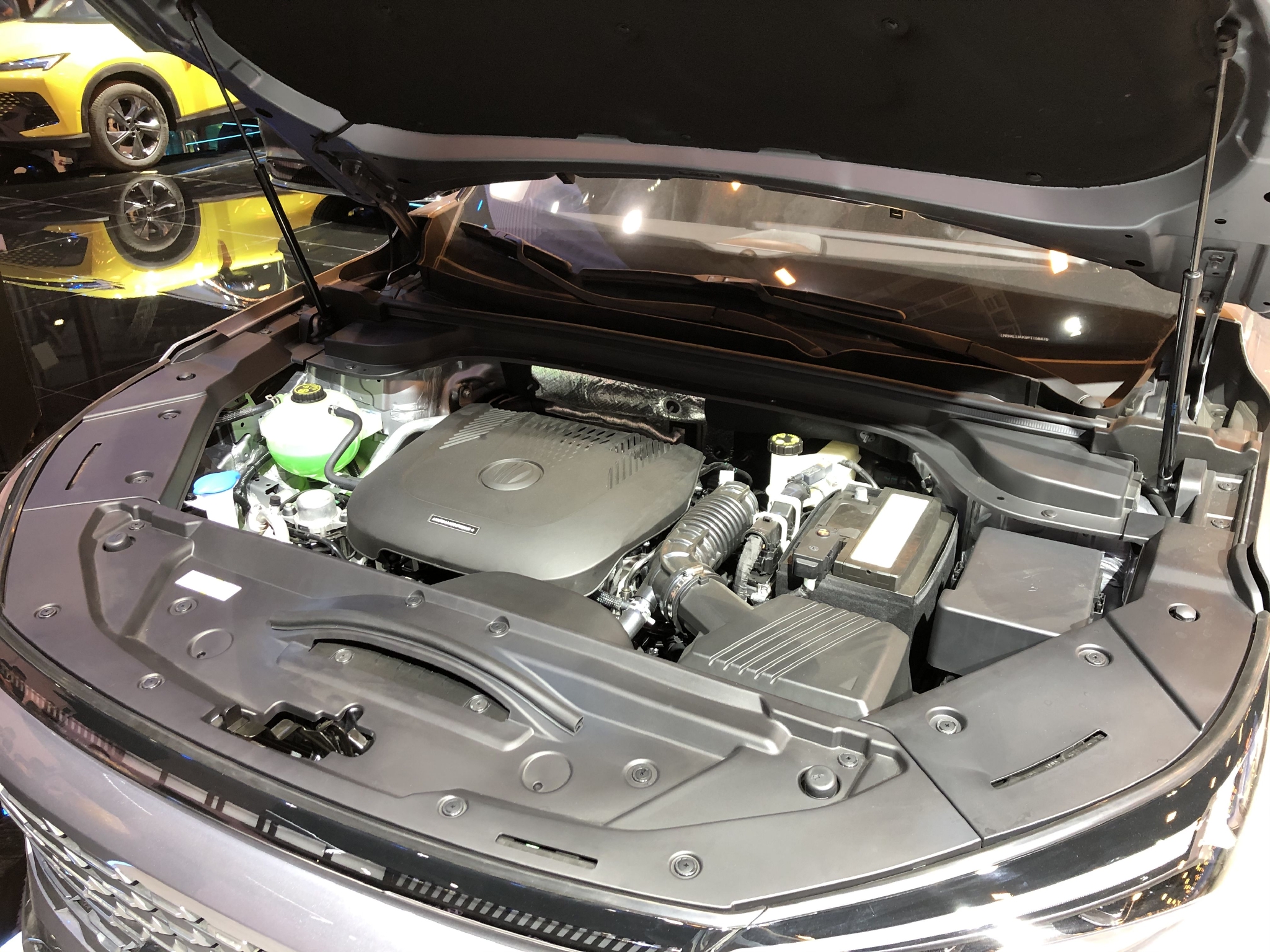 2023上海车展探馆:北京汽车新X7等车型亮相