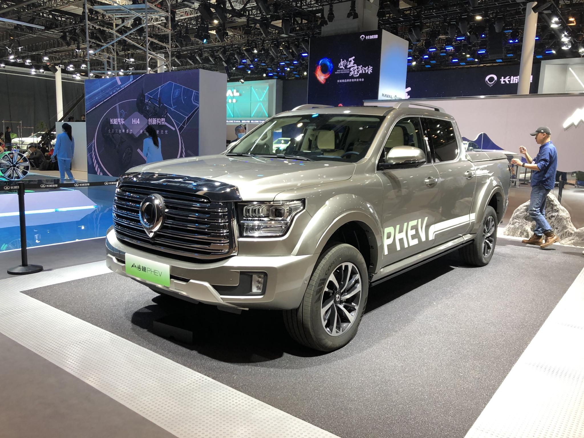 2023上海车展:长城炮6X6、山海炮PHEV等亮相