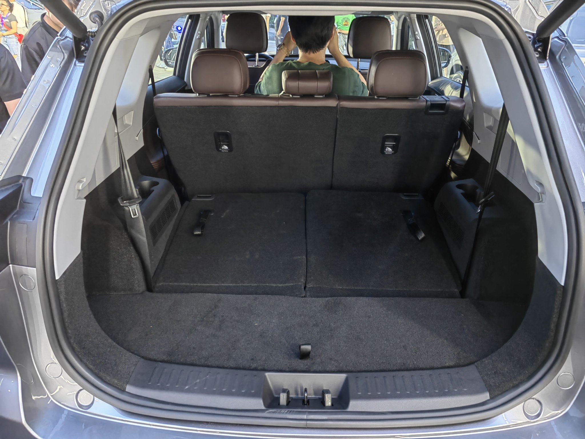 奇瑞瑞虎8冠军家族上市 售价12.69万元起