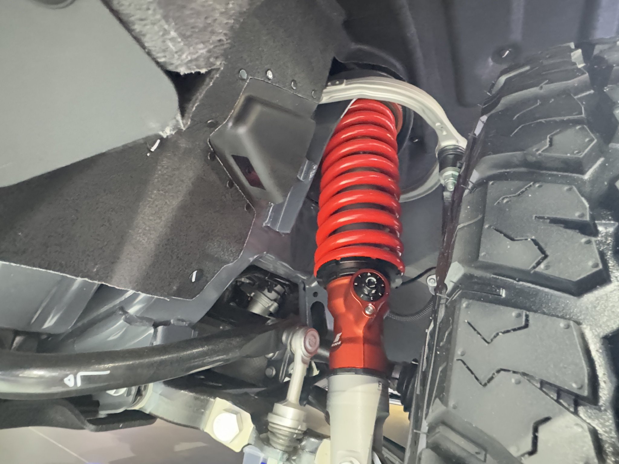 2024广州车展:猛士917高地雄狮售69.9万元