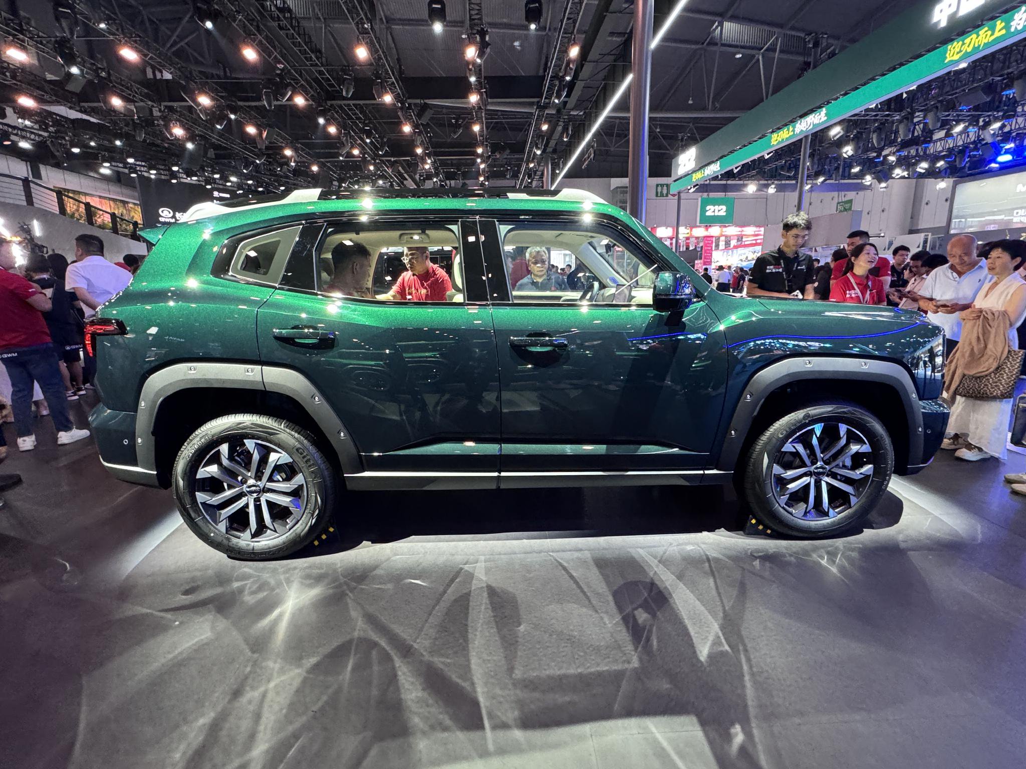 2025成都车展:哈弗大狗PLUS预售换新价11.28万起