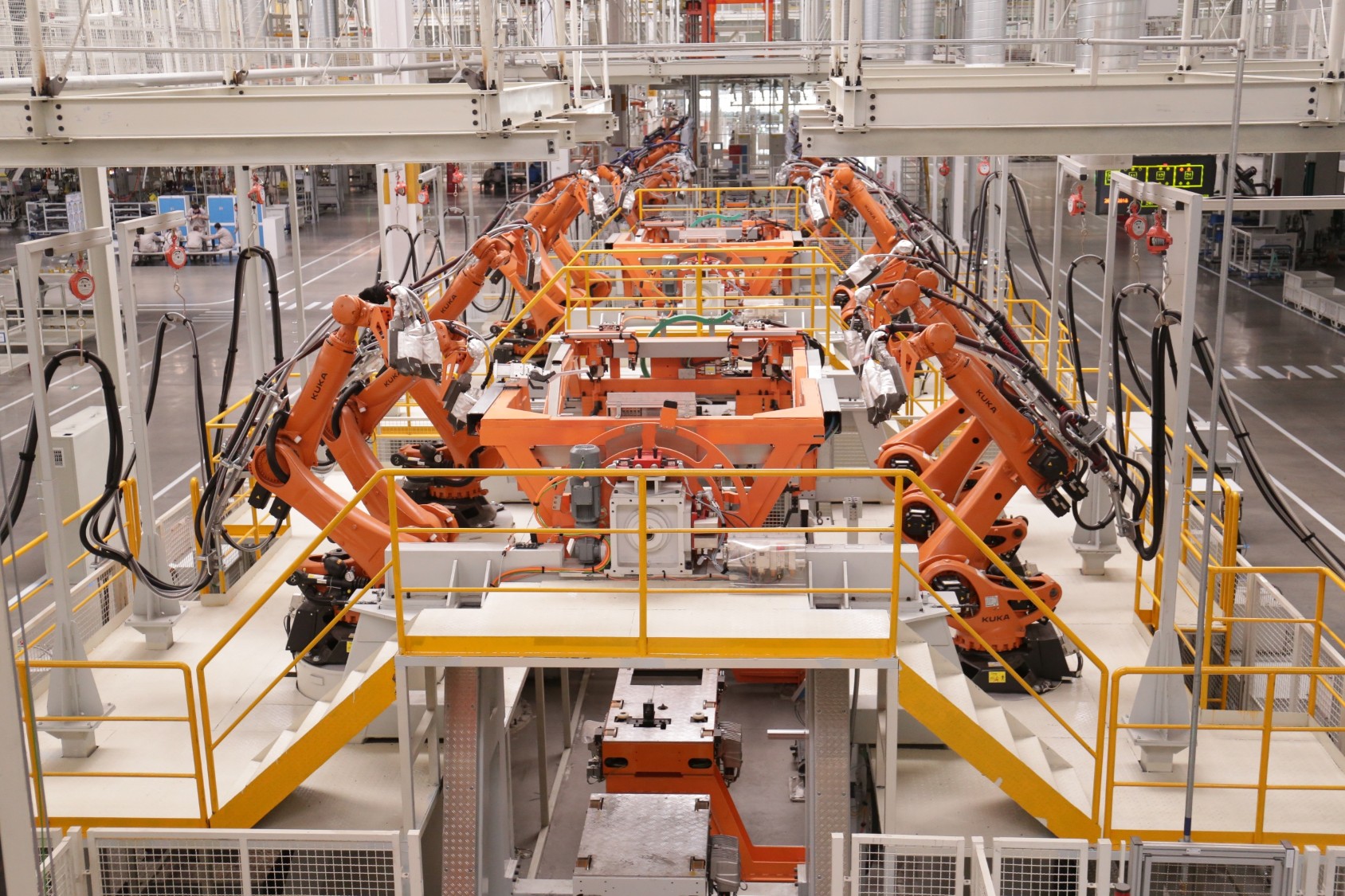 奥迪Q工厂建成投产 一汽-大众拉开产销总攻序幕