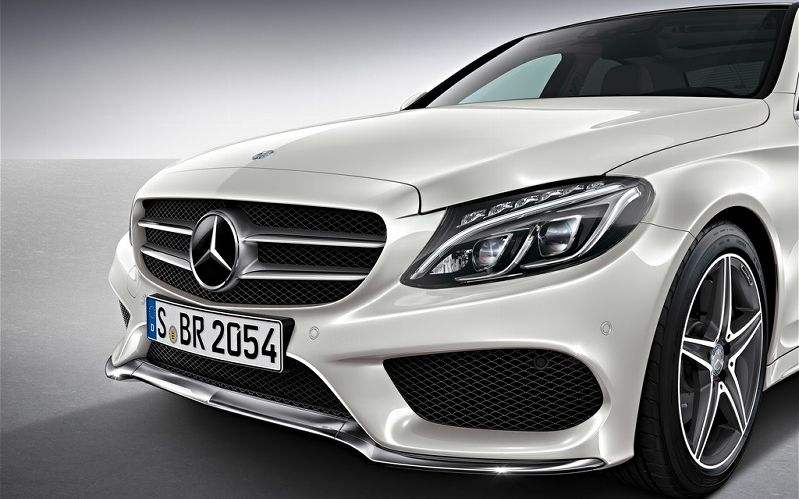 失控奔驰车主声明：奔驰把责任完全推给车主过于武断