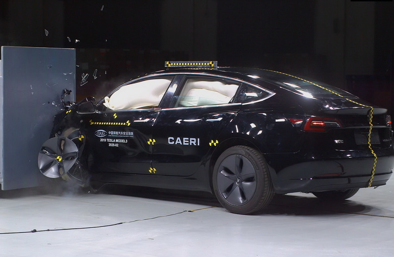 碰撞安全性与汽车保险有何关系?汽车保险专家给出权威解答