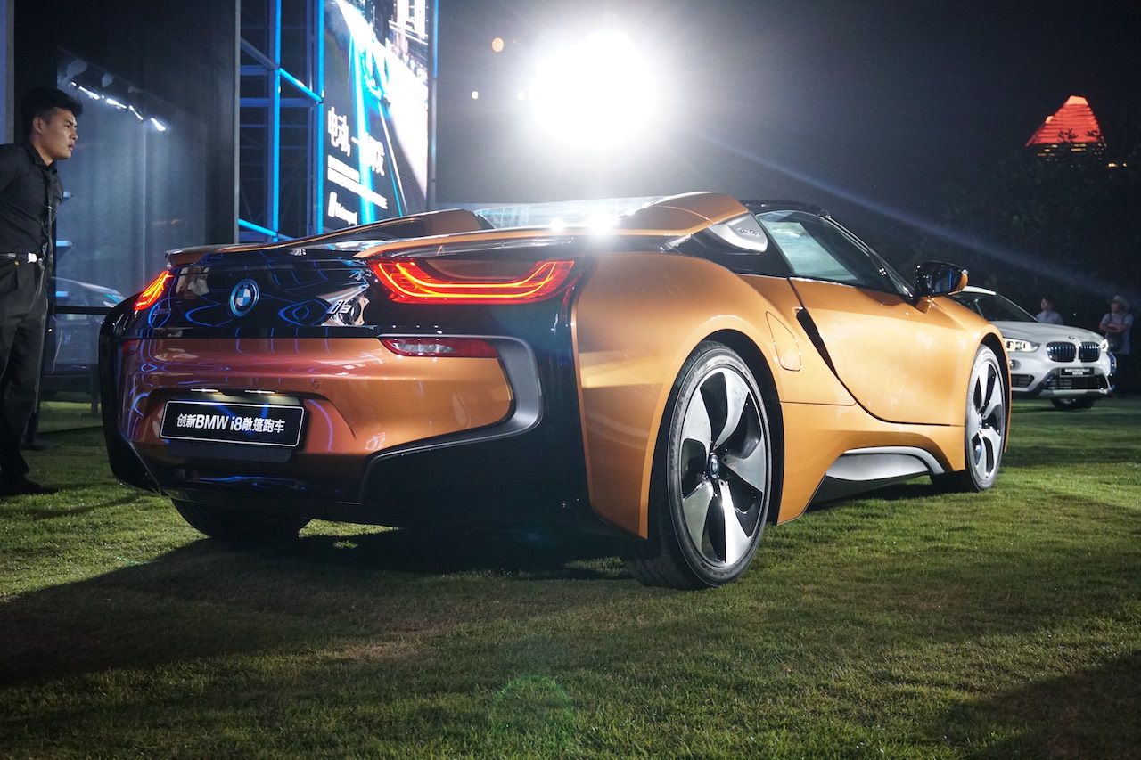 新款宝马i3系列车型上市,售价33.98万起