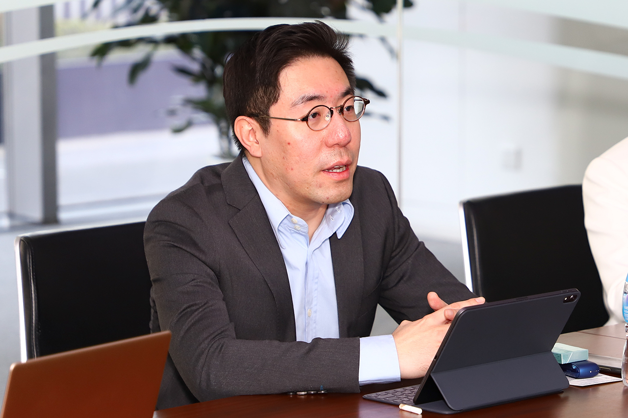 三九目录汽车频道总编辑闫小欧会上发言