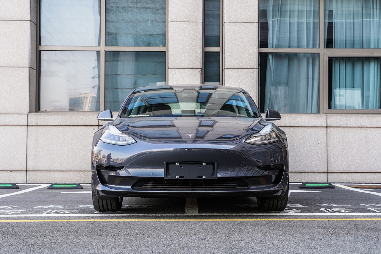 独家续航实测:当国产Model 3 SR+遇到北京环路