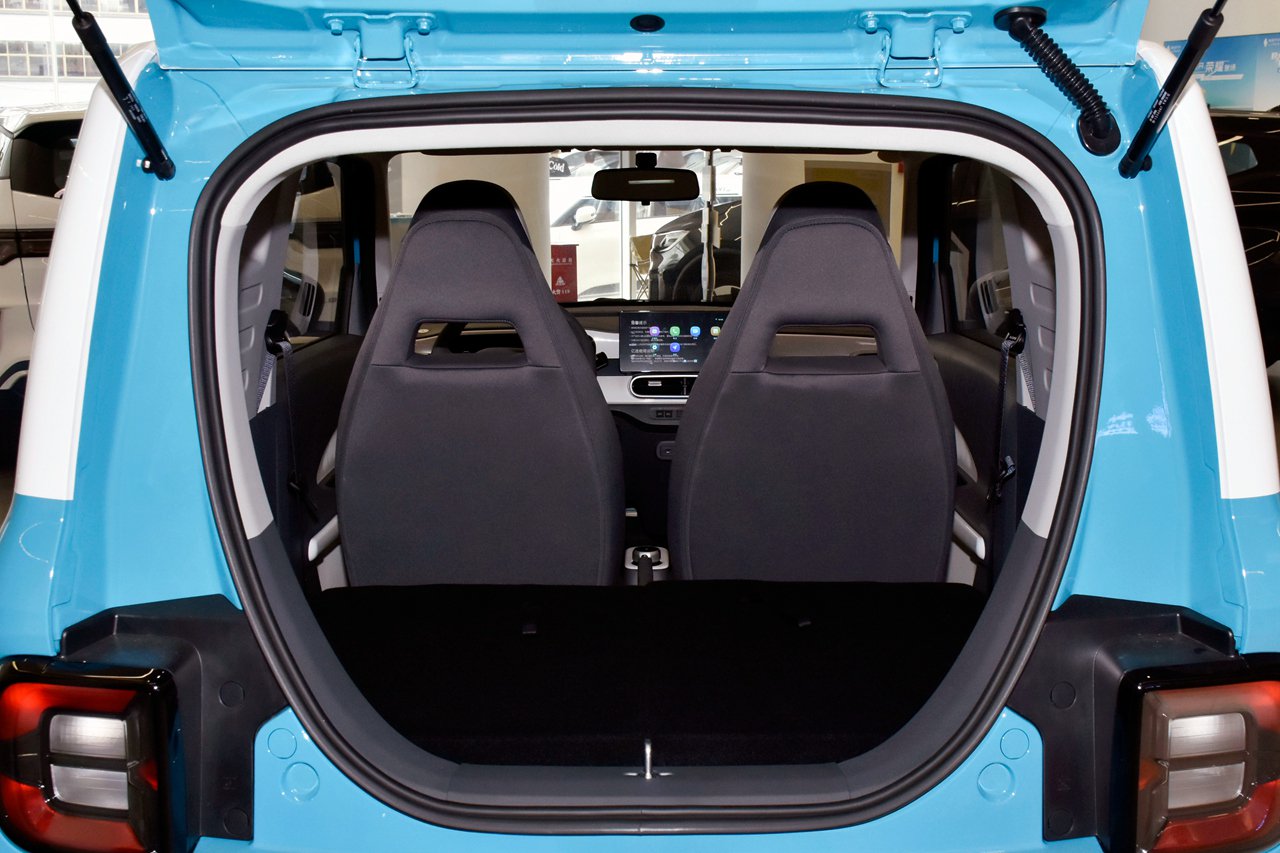 睿蓝蓝气球上市 限时价4.29万元